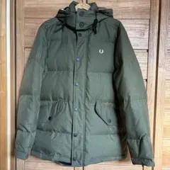【少し訳あり】FRED PERRY フレッドペリー ダウンジャケット メンズ Mのサムネイル
