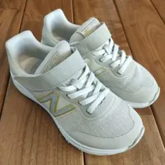 New Balance スニーカー ホワイト/ゴールド　19cm