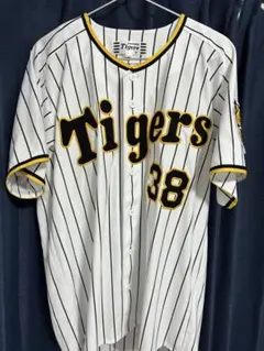 完売品！【新品未使用】小幡竜平選手　ホーム　レプリカユニフォーム　Mサイズ 阪神 タイガース 小幡竜平 背番号 & 毛筆 刺繍 ワッペン ユニフォーム