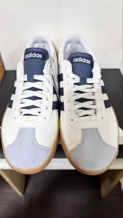 adidas ホワイト/ネイビー スニーカー24.5cm