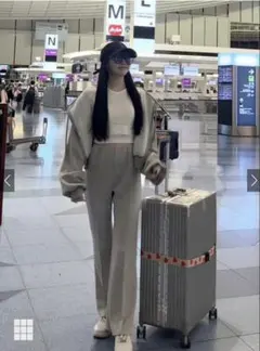 フレアパンツ ジョガーパンツ