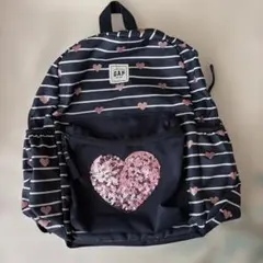 【美品】GAP Kids ギャップキッズ ハートスパンコール ボーダーリュックのサムネイル