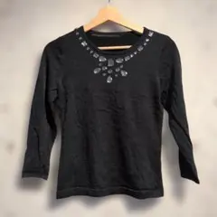 00s ローラアシュレイ　ビジュー装飾 ブラック ニットトップスのサムネイル
