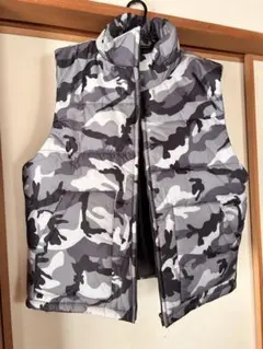 QUIKSILVER 迷彩柄 ダウンベスト L/G - メルカリ