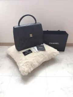 CHANEL シャネルマトラッセ トップハンドル ハンドバッグ キャビアスキンのサムネイル
