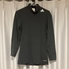アディダス　テックフィット　クライマウォーム　　アンダーシャツ