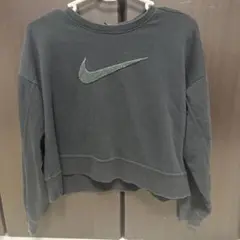 Nike ブラック クロップドスウェット