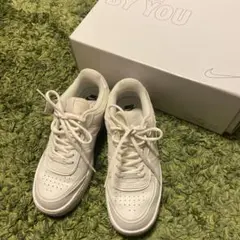 Nike AIR AF1ホワイトスニーカー箱付き