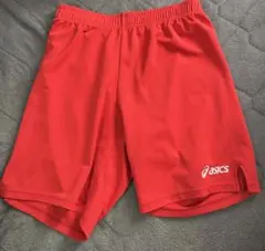 asics バレーボール用 赤 ショートパンツ