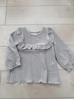 グレー フリル付きトップス　サイズ80