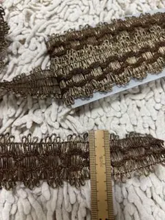 ゴールドとブラウンのレースリボン 約1.5メートル