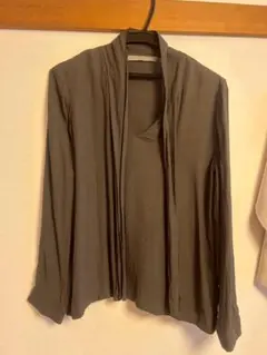 theory luxe ブラウスのサムネイル