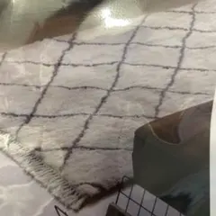 クロス　FAMO クラッシュゲート　ラグ　絨毯　お洒落　白　ラグマット　ふわふわ