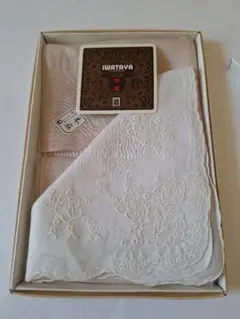 ヴィンテージ　OMU　スワトウ風刺繍　本麻　　 リネン　ハンカチ箱入り