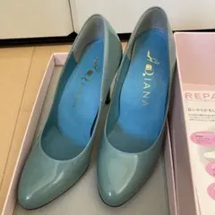 ダイアナ　新品未使用　22.5センチ　ブルーパール