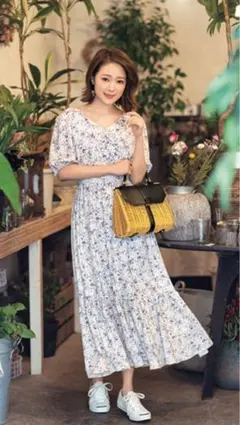 【新品】ミッシュマッシュ　パターン　トッコクローゼットハニーズグレイルワンピース