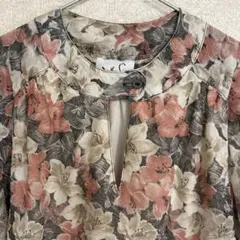 レトロ 花柄ワンピース 長袖 膝下丈