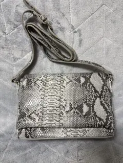 AZUL by moussyヘビ柄ショルダーバッグ