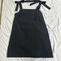 ZARA ワンピース　ブラック