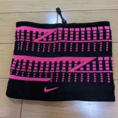 Nike ネックウォーマー 黒/ピンク 幾何学模様