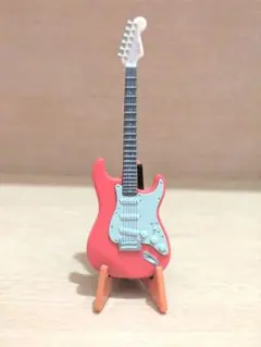 Fender　ミニチュアコレクション2 フェンダー　ストラトキャスター ガチャ