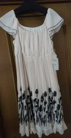 レストローズ ワンピース