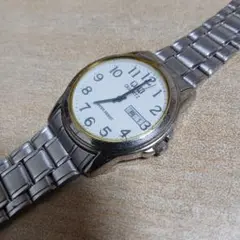 CITIZEN【稼働品】シチズンQ&Q 腕時計