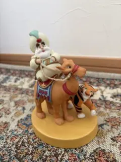 レア美品　ディズニー　アラジン サルタン ラジャー フィギュア