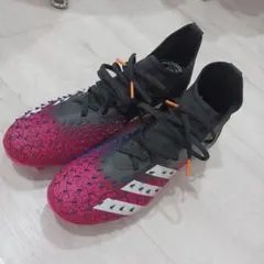 adidas プレデター フリーク2 アディダス サッカー　スパイクのサムネイル