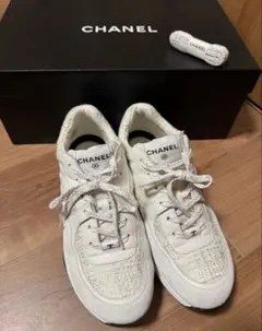 CHANEL ココネージュ レアなハイカットスニーカー ツイード ホワイト 