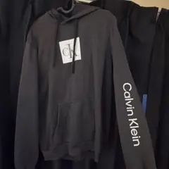 カルバンクライン Calvin Klein パーカー ブラック sサイズのサムネイル