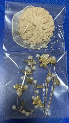 3COINS　ヘアピン　パール　ヘアアクセ　ゴールド　ヘッドドレスのサムネイル