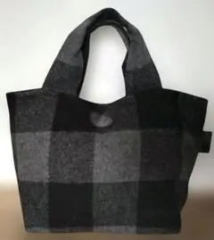 ハンドメイド ウール100%トートバッグ