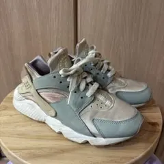 NIKE エアハラチ AIR AIR HUARACHE 24cm