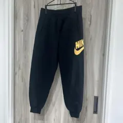 NIKE スウェットパンツ ズボン　スエット　ブラックのサムネイル