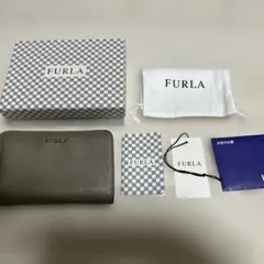 FURLA 二つ折り財布 グレージュ 箱・保存袋付き