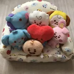 bt21 ティッシュケースとふわふわマスコット7種セット