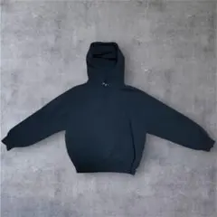 HOMME PLISSÉ ISSEY MIYAKE 半袖パーカー／黒 - メルカリ