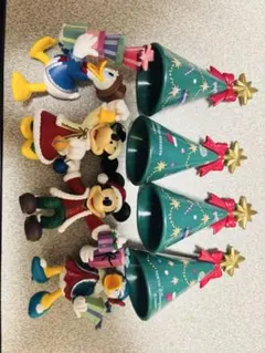 ディズニー　クリスマス　ミニチュアフィギュア　ミッキー＆フレンズ