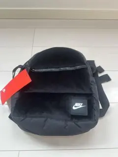 ナイキNike ブラックリュックのサムネイル