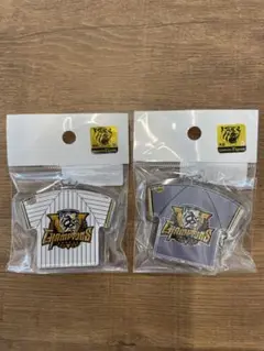 阪神タイガースショップ横濱店 2025 優勝記念 キーホルダー2個セット