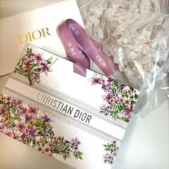 Dior ディオール 花柄　限定 リボン ショッパー ギフトボックス　梱包材付き