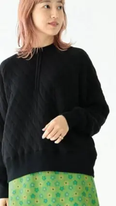 美品、ビームスボーイ　キルティングハーフジッププルオーバー、トレーナー、ブラック