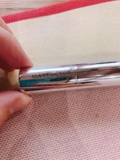 マックスファクターのサムネイル
