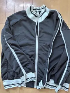 【Lサイズ】　ブラックジャージ