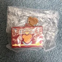 【未使用】東京ディズニーリゾート お菓子キーチェーン ミッキーワッフルクッキー