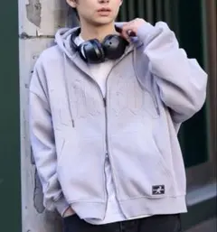 ジップパーカー