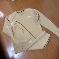 THENORTHFACE ノースフェイス　セットアップ上下　エンボス加工