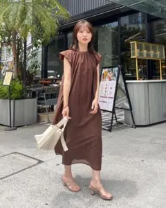 フリル袖シワ加工Aラインワンピース EVERY.VERY ブラウン