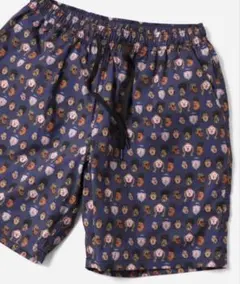 【新品未使用】 ジムマスター ハッピーペイント　総柄ショートパンツ　Mサイズのサムネイル